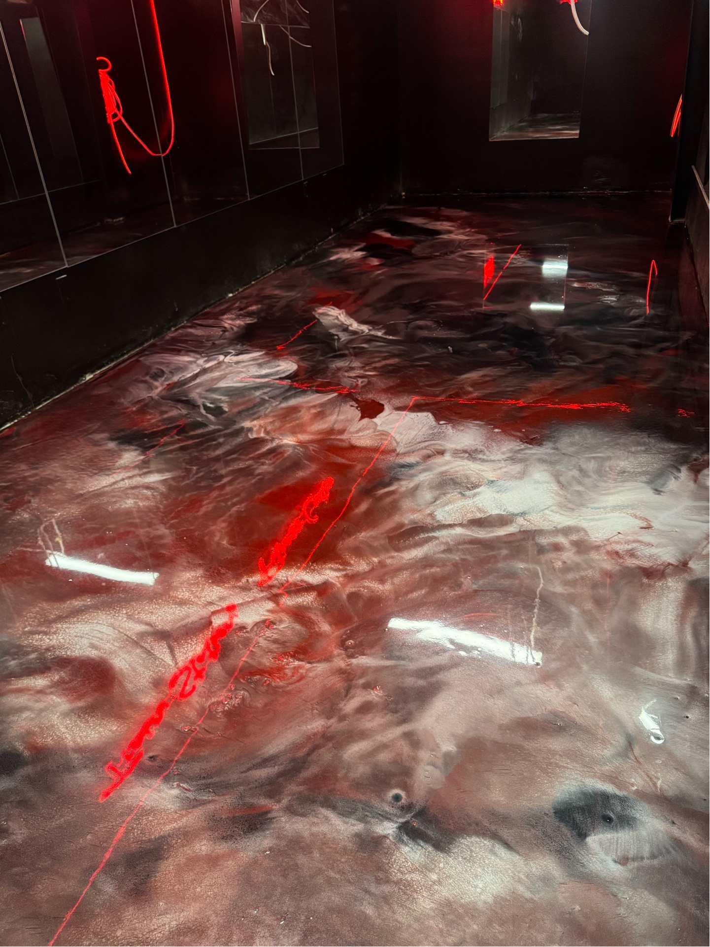 Gym atmosphere — red glow